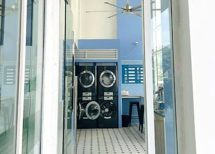 Modern Urban Comfort 아파트호텔 3*